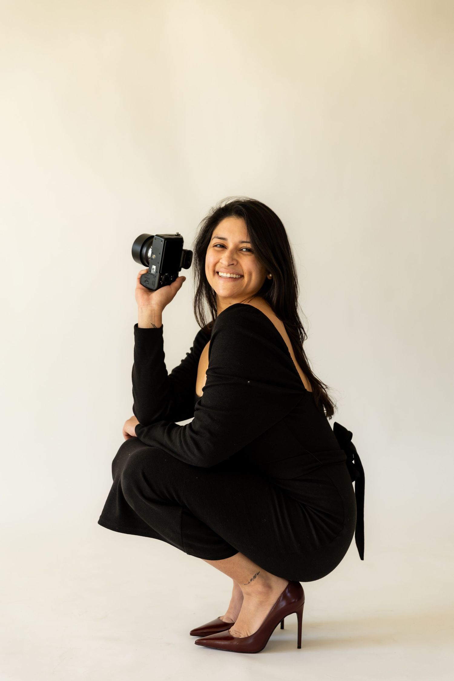 Destination wedding photographer based in Charlotte capturing timeless, emotional love stories.