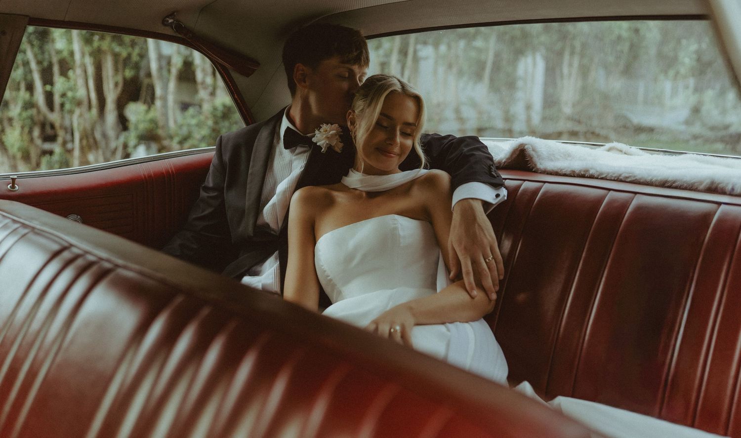 Documenting all walks of life, weddings, maternity, newborn and family photography. Sunshine Coast