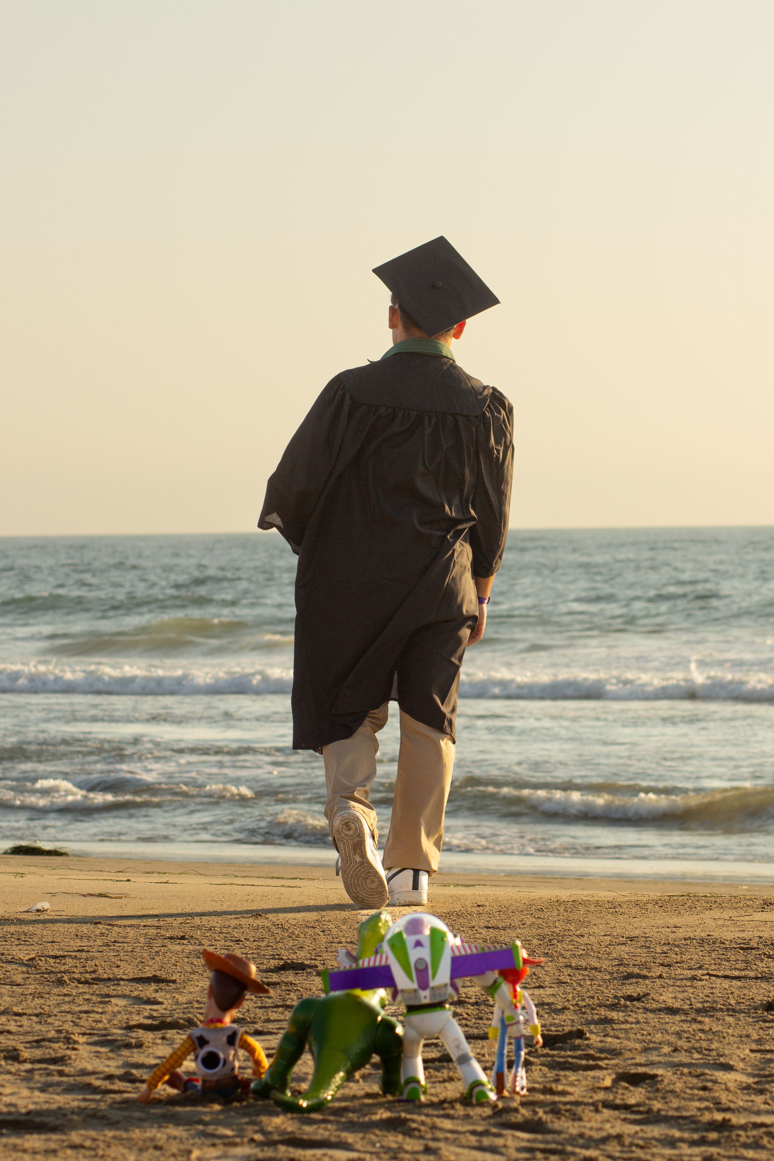 Senior portrait photographer santa barbara and san luis obispo counties. vandenberg space force base photographer.