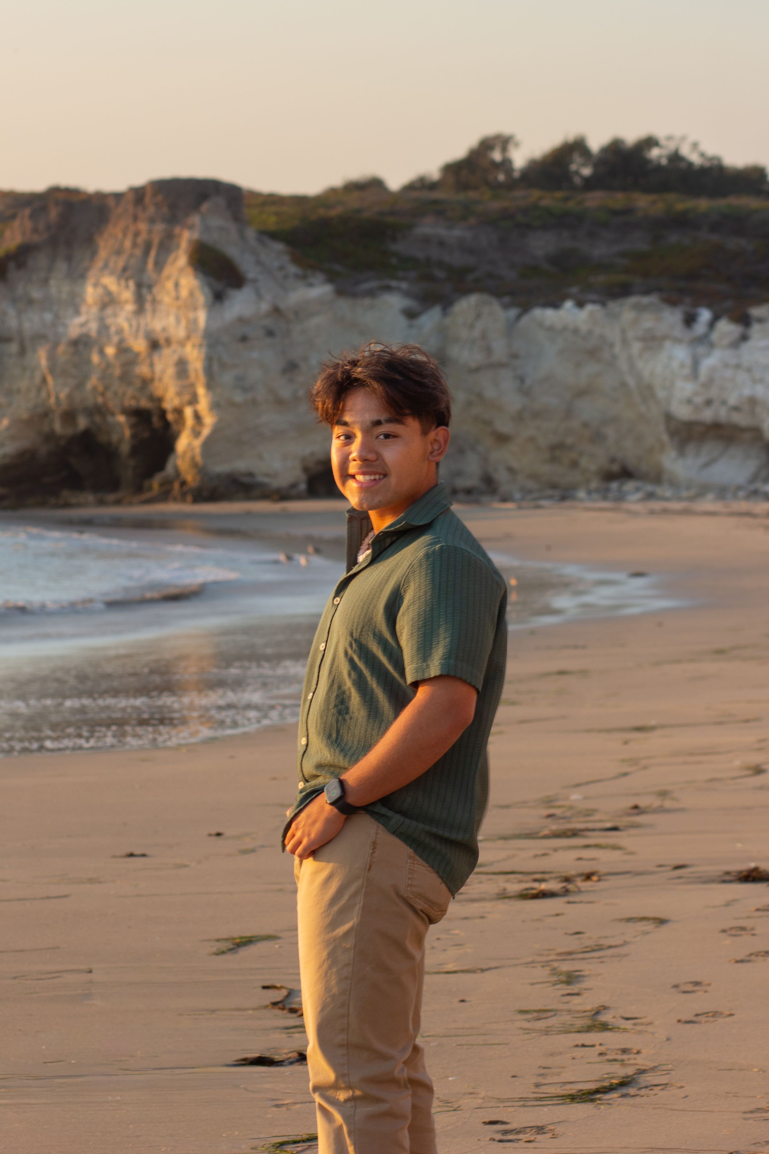 Senior portrait photographer santa barbara and san luis obispo counties. vandenberg space force base photographer.