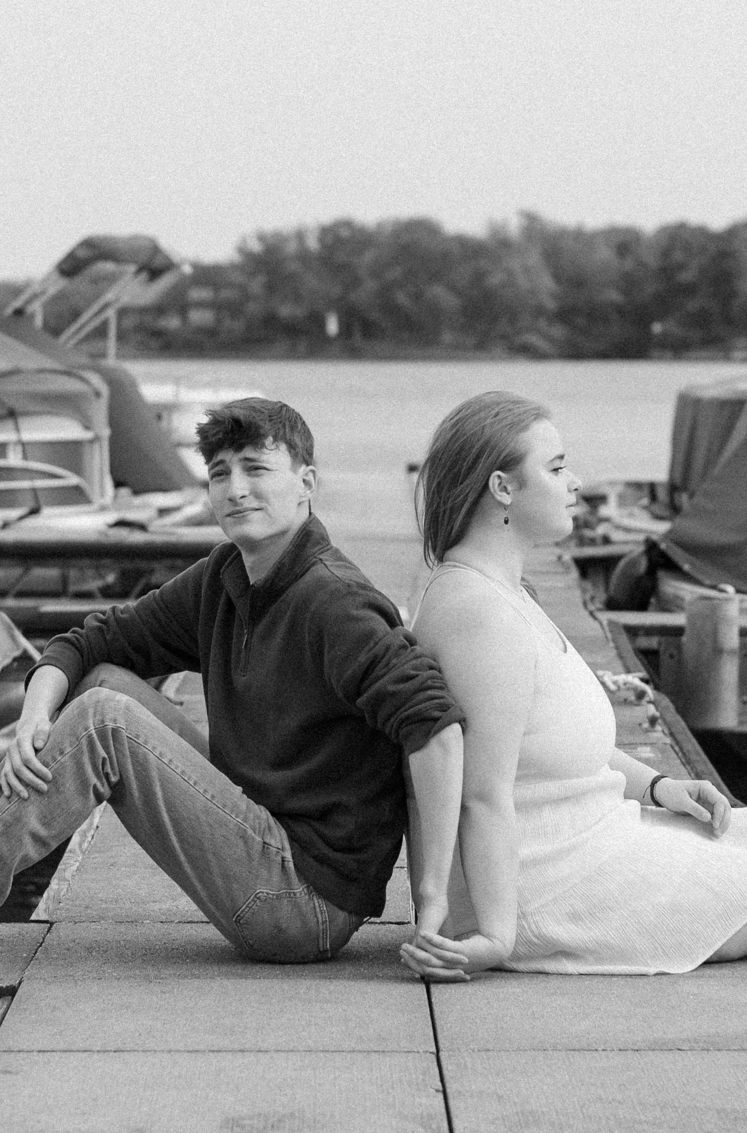 Outdoor summer engagement photos at the lake in Bloomington, Illinois