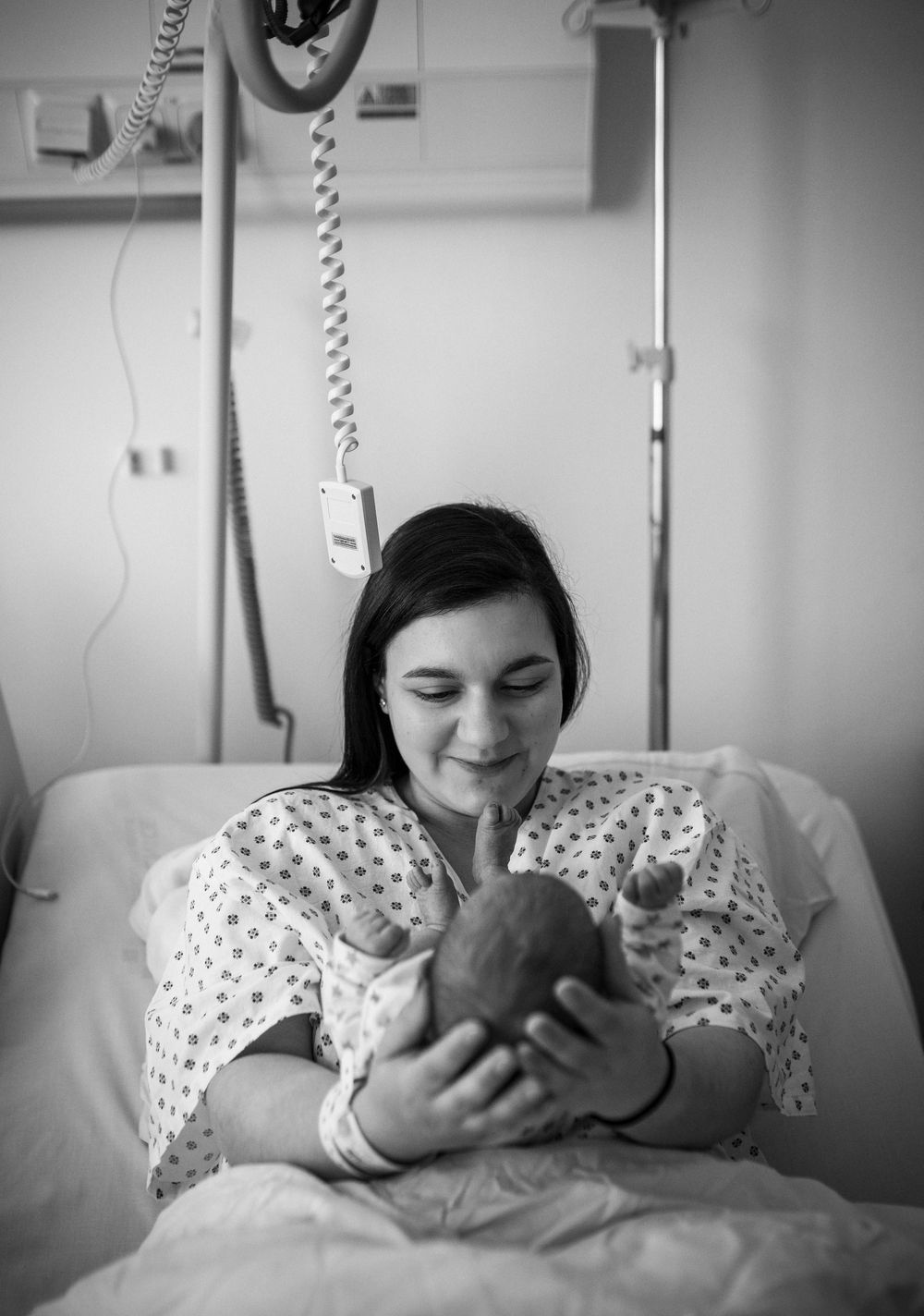 Foceni miminek v porodnici Pardubice, Hradec Králové, Praze a Chrudimi. Profi fotografka Sarka Duchacova. Newborn focení, Fresh 48.