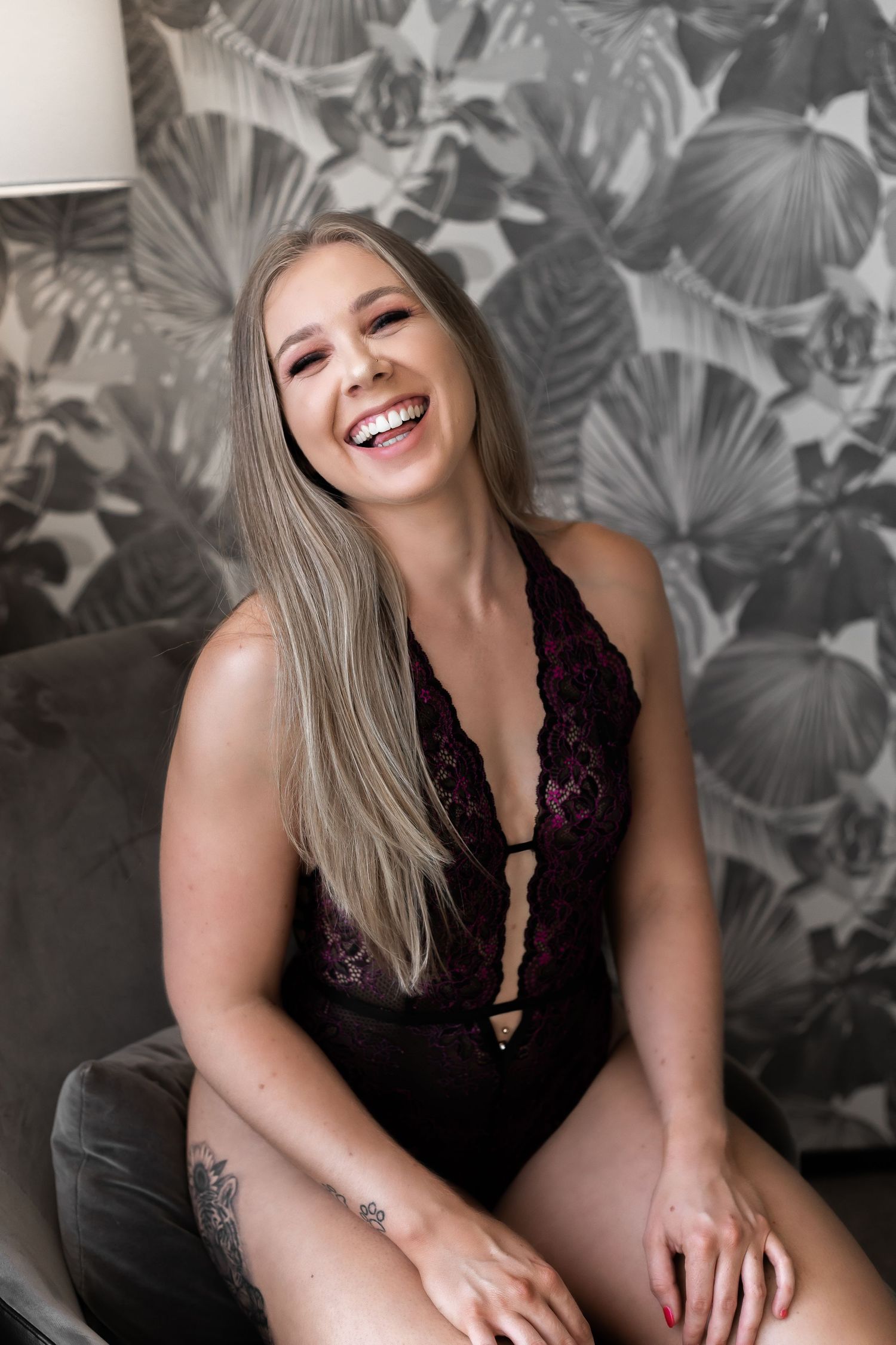 brisbane boudoir photographer photography lingerie photoshoot couples women empowerment lingerie all women sizes