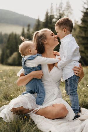 Mama mir ihren Kindern