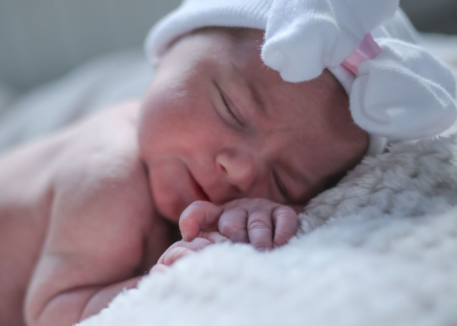 Weston Super Mare, North Somerset, Newborn photography. Newborn photographer. Photography at home. photographer in Weston super mare.