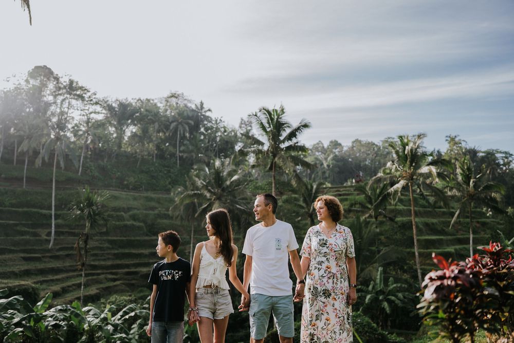 Family photographer in Bali at ceking rice terrace