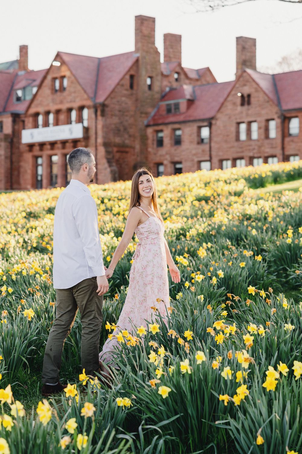 Newport RI cliff walk Daffodil Days.  RI engagement session photographer. Spring engagement session. Rhode Island Photography.