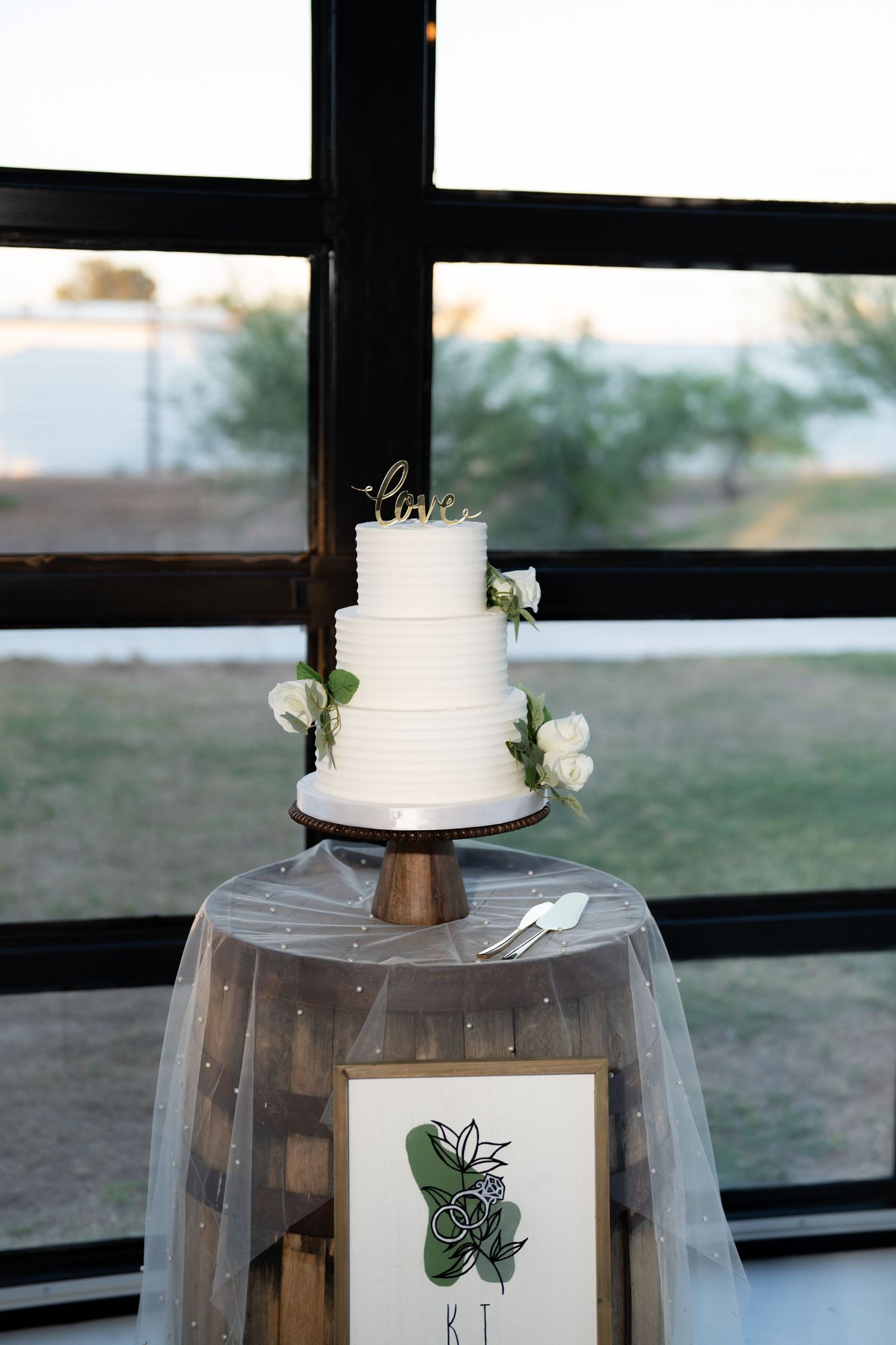 Wedding photographer at Hacienda Sol Y Luna in El Paso, TX