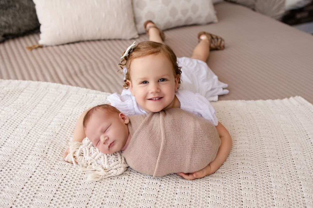 Newborn Photographer in Wisconsin, studio in Watertown WI serving Dodge County Jefferson County and Waukesha County