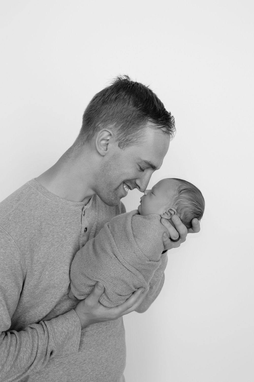 Newborn Photographer in Wisconsin, studio in Watertown WI serving Dodge County Jefferson County and Waukesha County