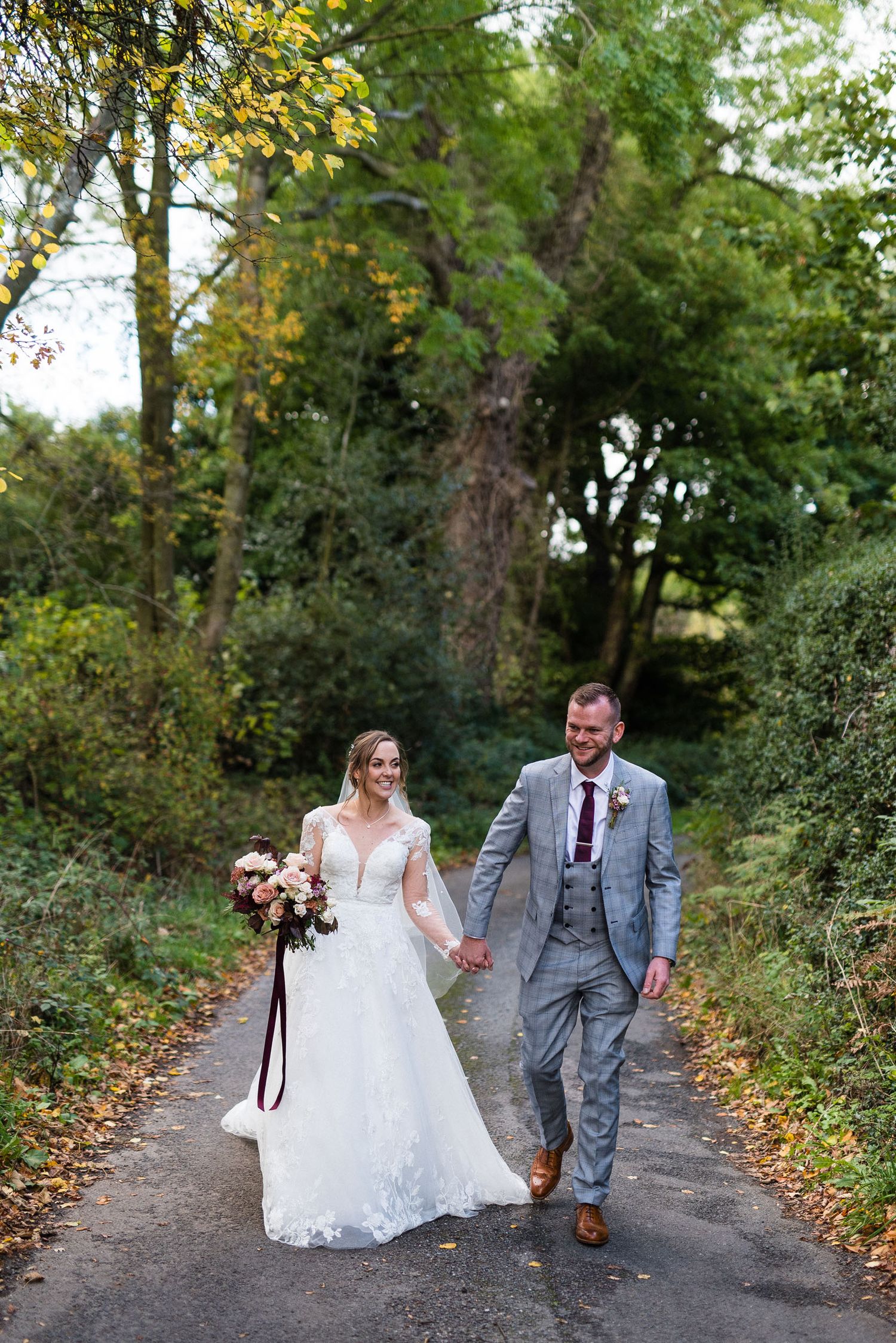 Foremark Weddings & Cottages. Natural wedding photography in Derby, Nottingham & the Peak District. Affordable packages.