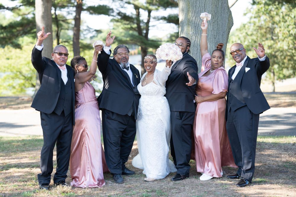 Wedding party
ImagesbyCristina | Cristina Pinto Photography | Images by Cristina