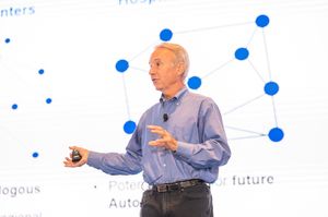 Luxury Event capturing main speaker