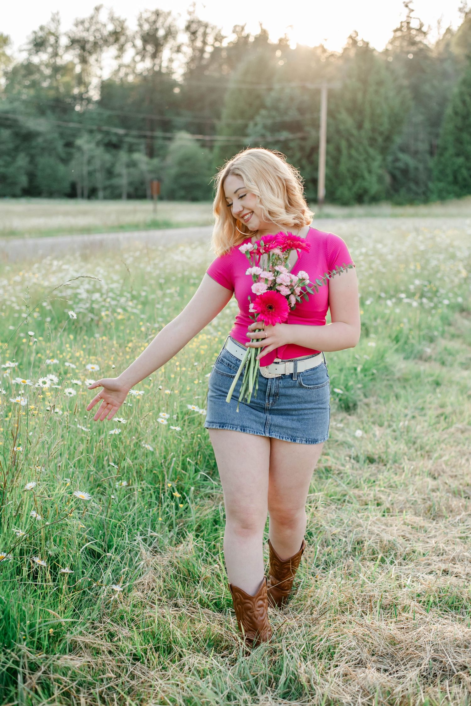 senior girl portrait White Oak NC bright natural light