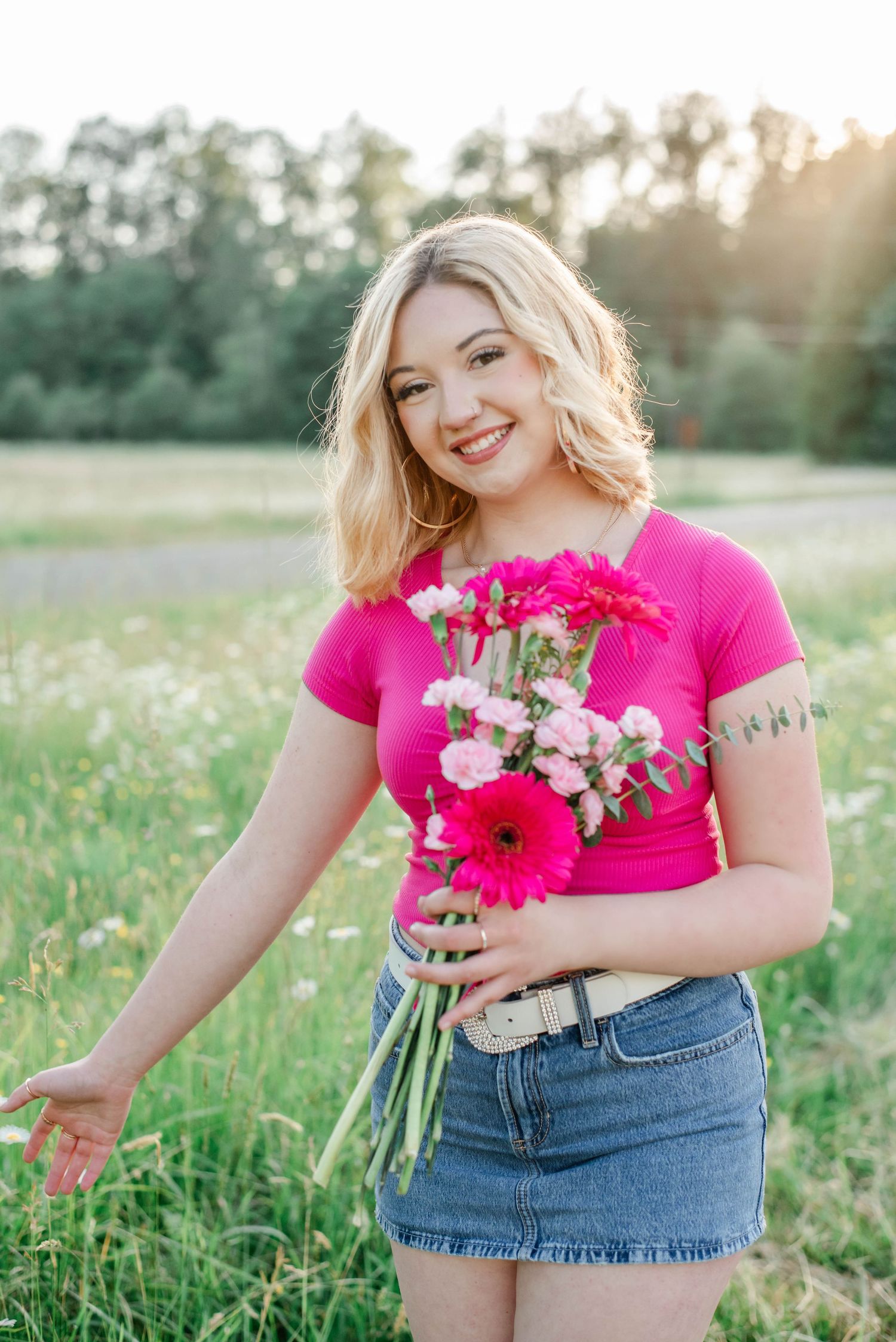 senior girl portrait White Oak NC bright natural light
