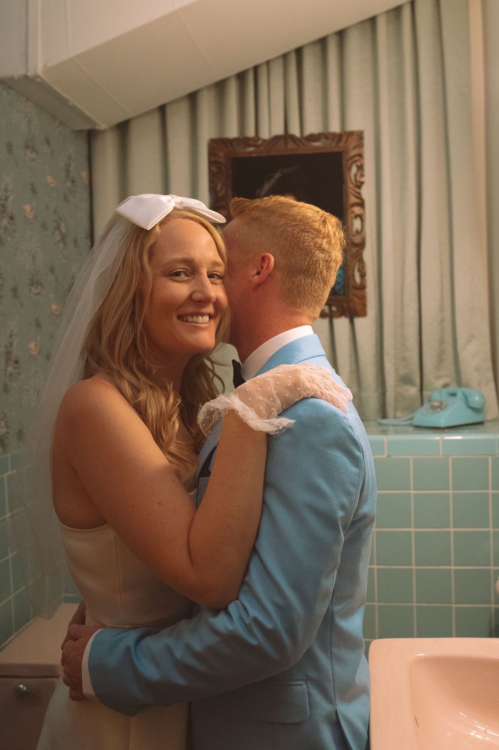 Vintage elopement at Sure Thing chapel