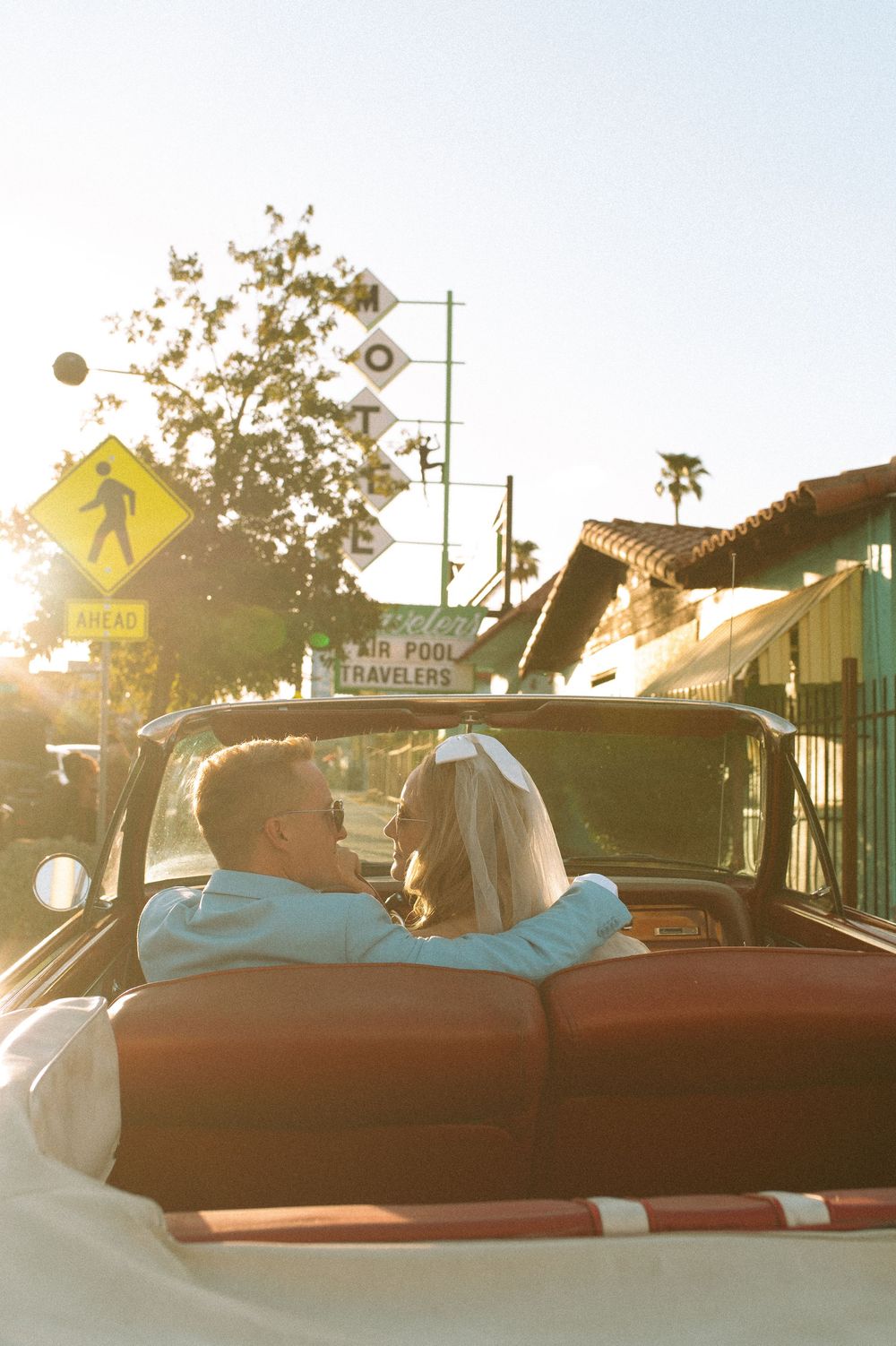 Vintage elopement at Sure Thing chapel