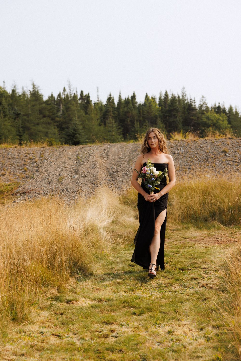 Outdoor ceremony on the Bonavista Peninsula by Newfoundland documentary style wedding photographer Kaitlyn Yvette