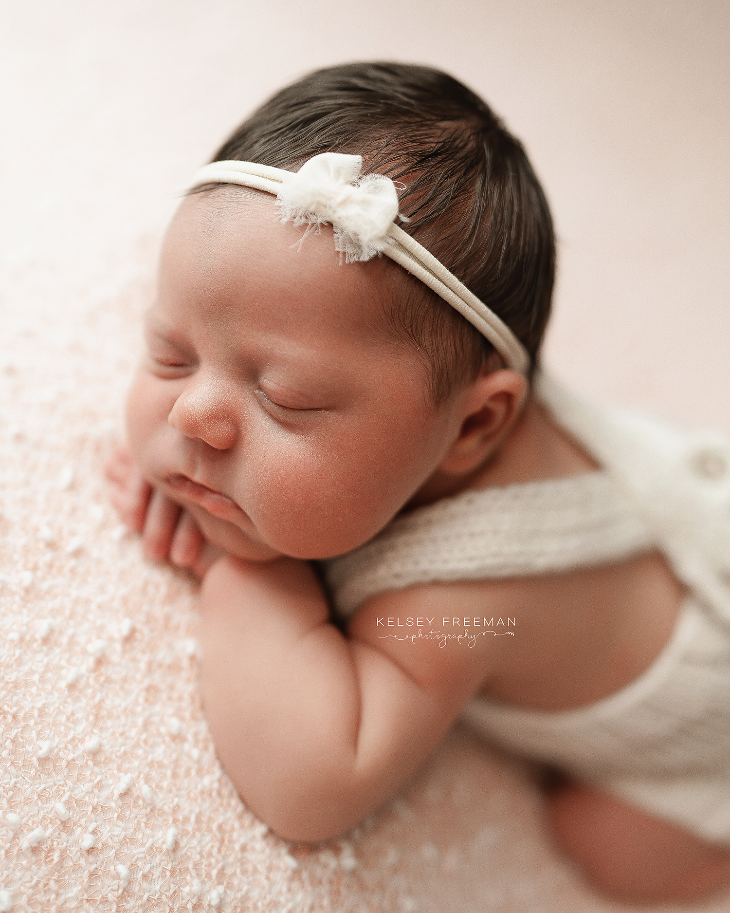 Newborn, maternity, & family photography studio located in between Atlanta, Georgia and Birmingham, Alabama with full service photo studio.