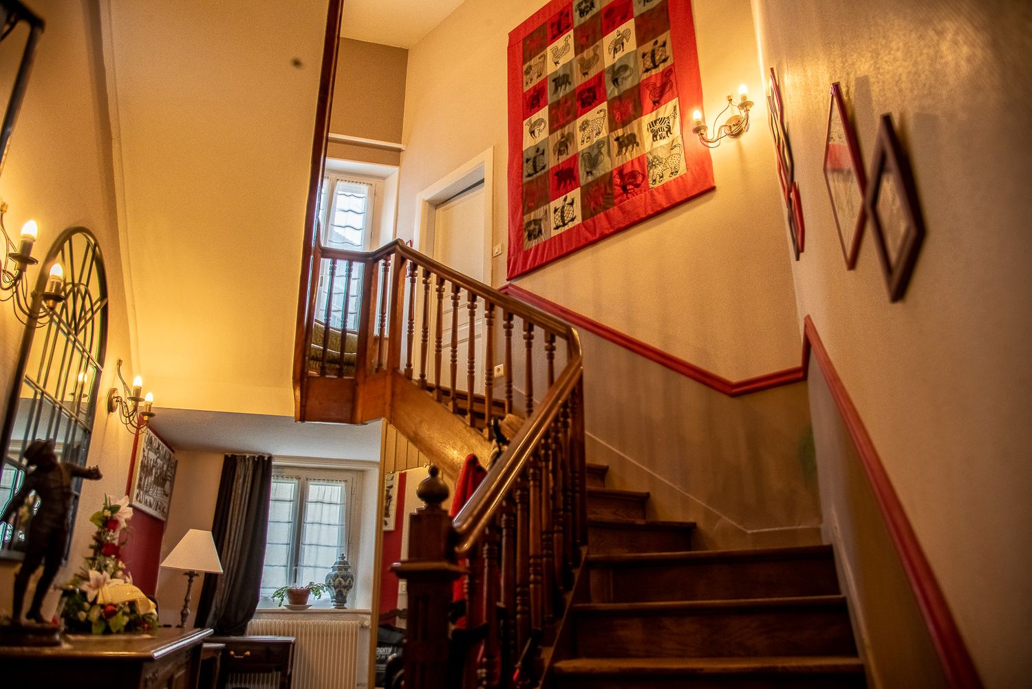 reportage immobilier appartement limoges escalier HDR
Photographe Estelle Lureau