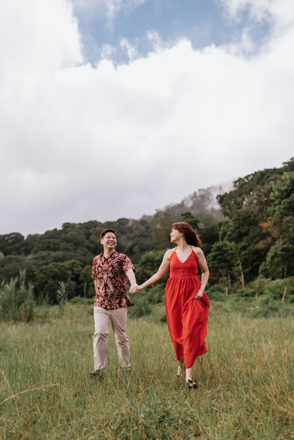 Bali couple photoshoot with nature background