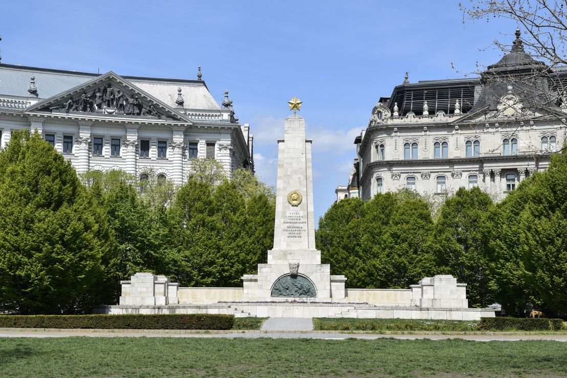 jegyes fotózás szabadság tér
