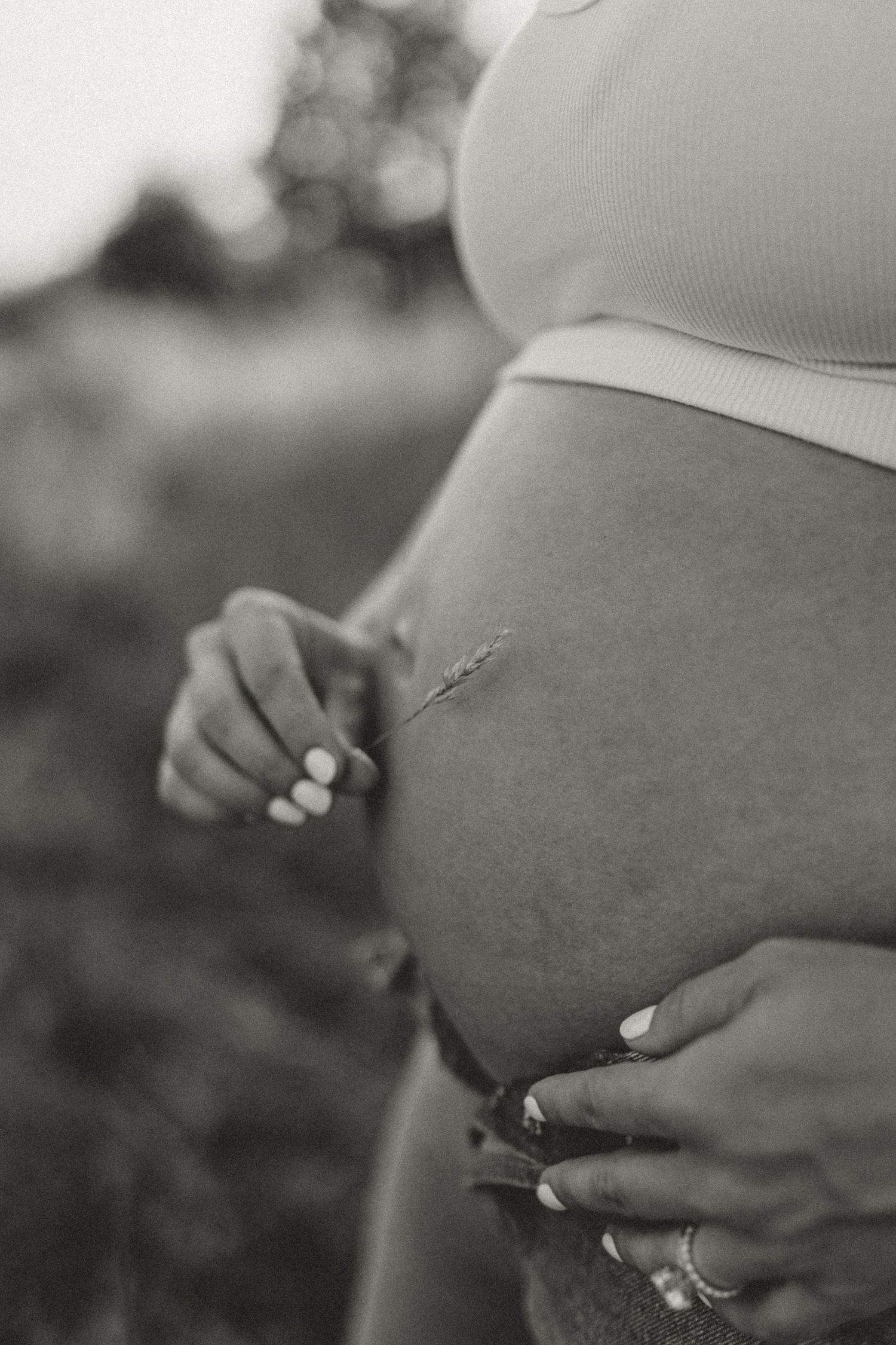 Spartanburg Maternity Session Photos By Allii