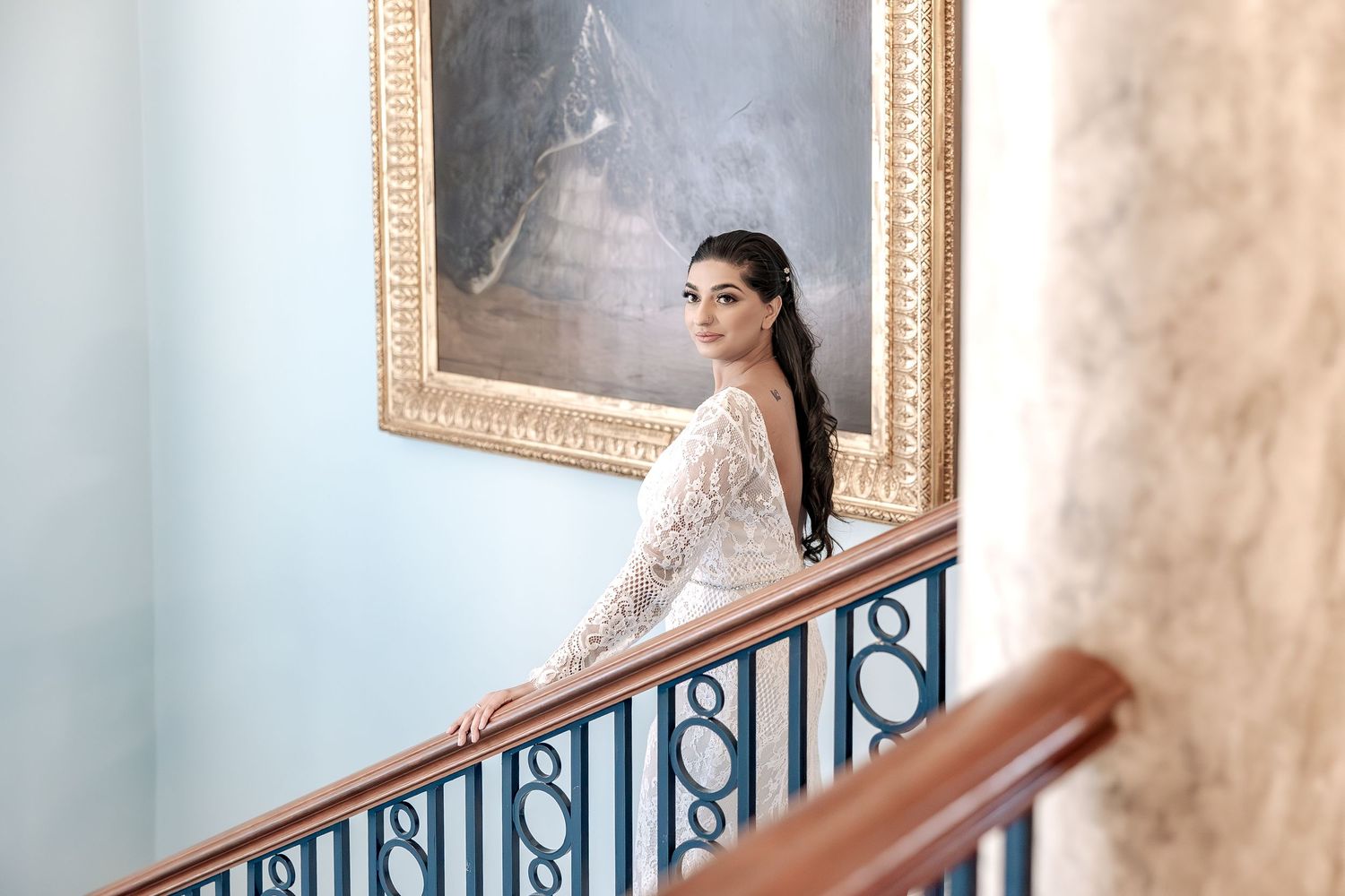 Natural wedding photos at Newark Town Hall.