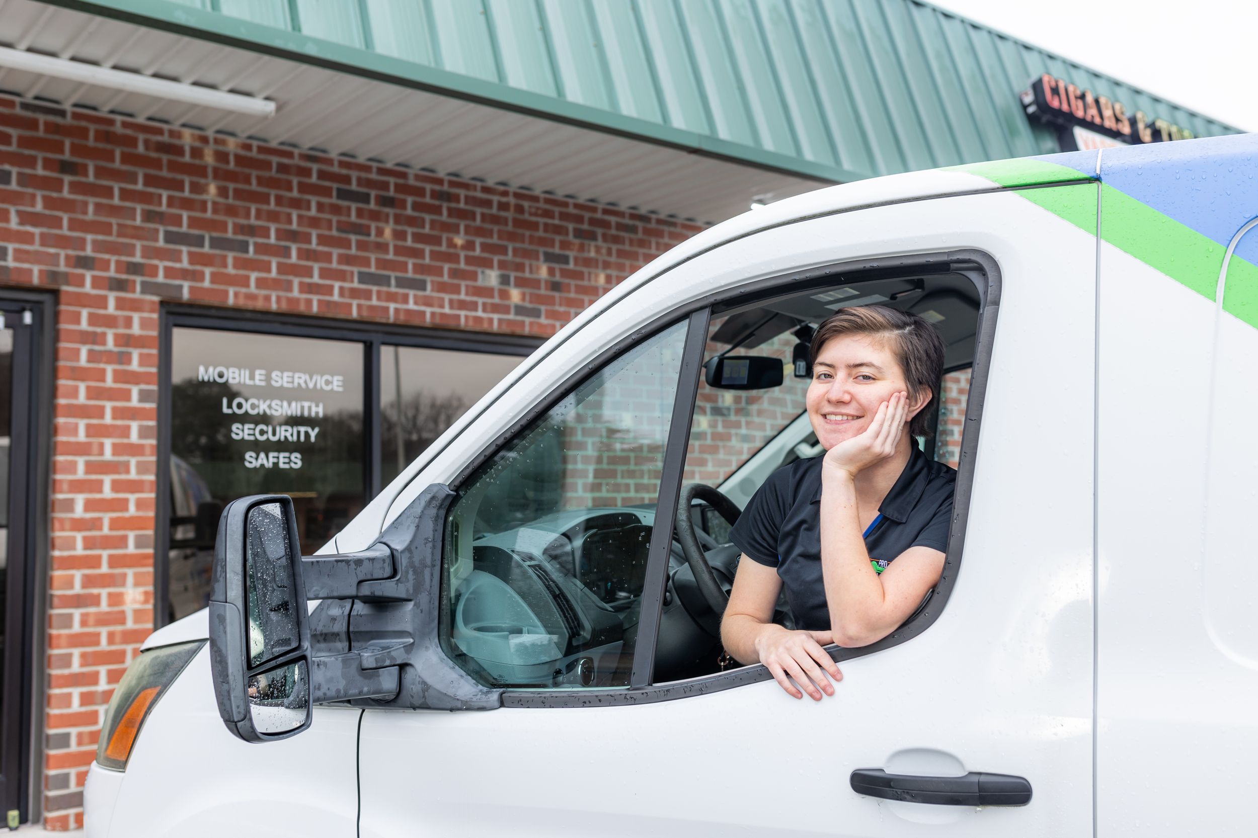 pro lock locksmith branding headshot photos in Hubert nc by swansboro photographer Samantha Ann Photo
