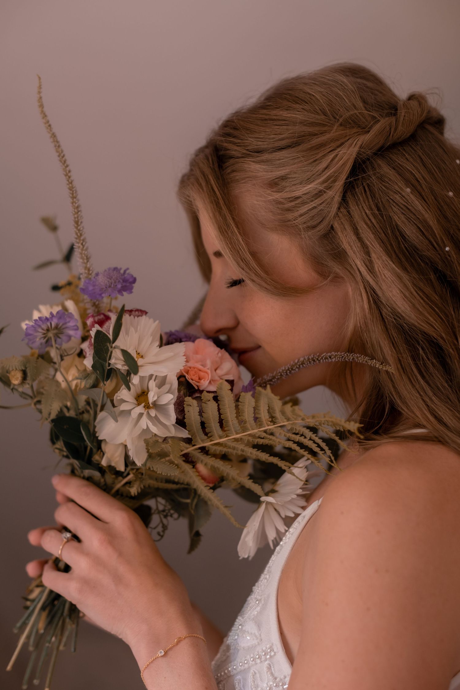 Bröllopsfotograf Mölnlycke Landvetter
Fotostudio , studiobilder
Familjefotografering
Barnfotografering
Utomhusfotografering