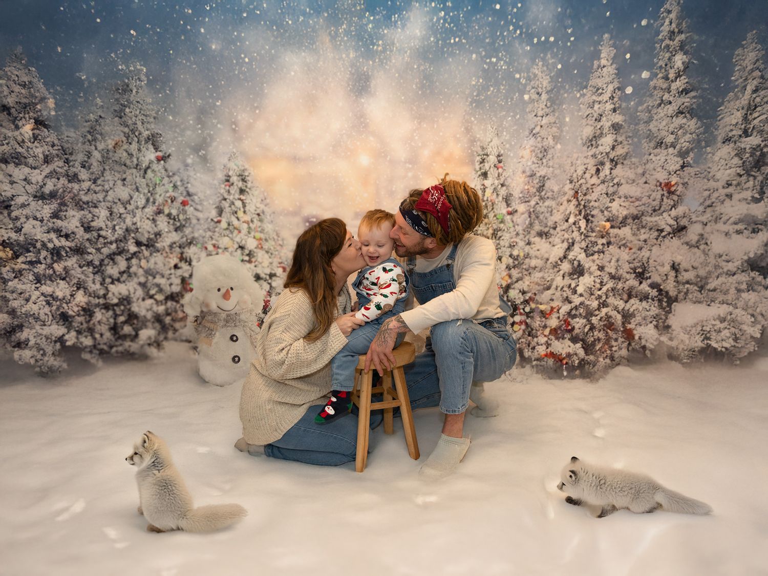 Photographe famille Noël Alpes-Maritimes, portrait parent et enfant en studio