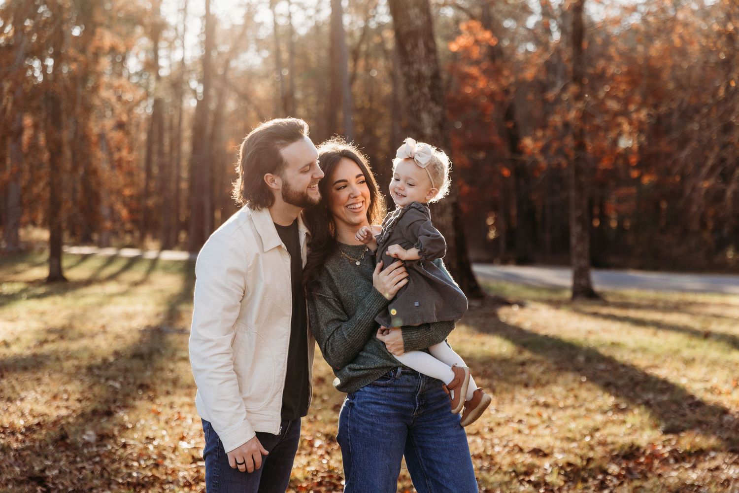 Family photo at The Barn at High Point Farms in North Georgia, captured by Urso Photography.