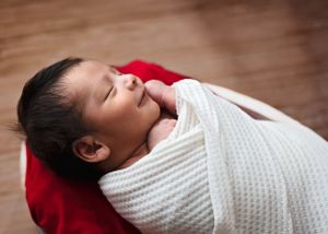Newborn baby pictures. Newborn photography session. Carlsbad, NM baby picture photographer. Carlsbad NM, Roswell, NM, Artesia, NM, Hobbs, NM