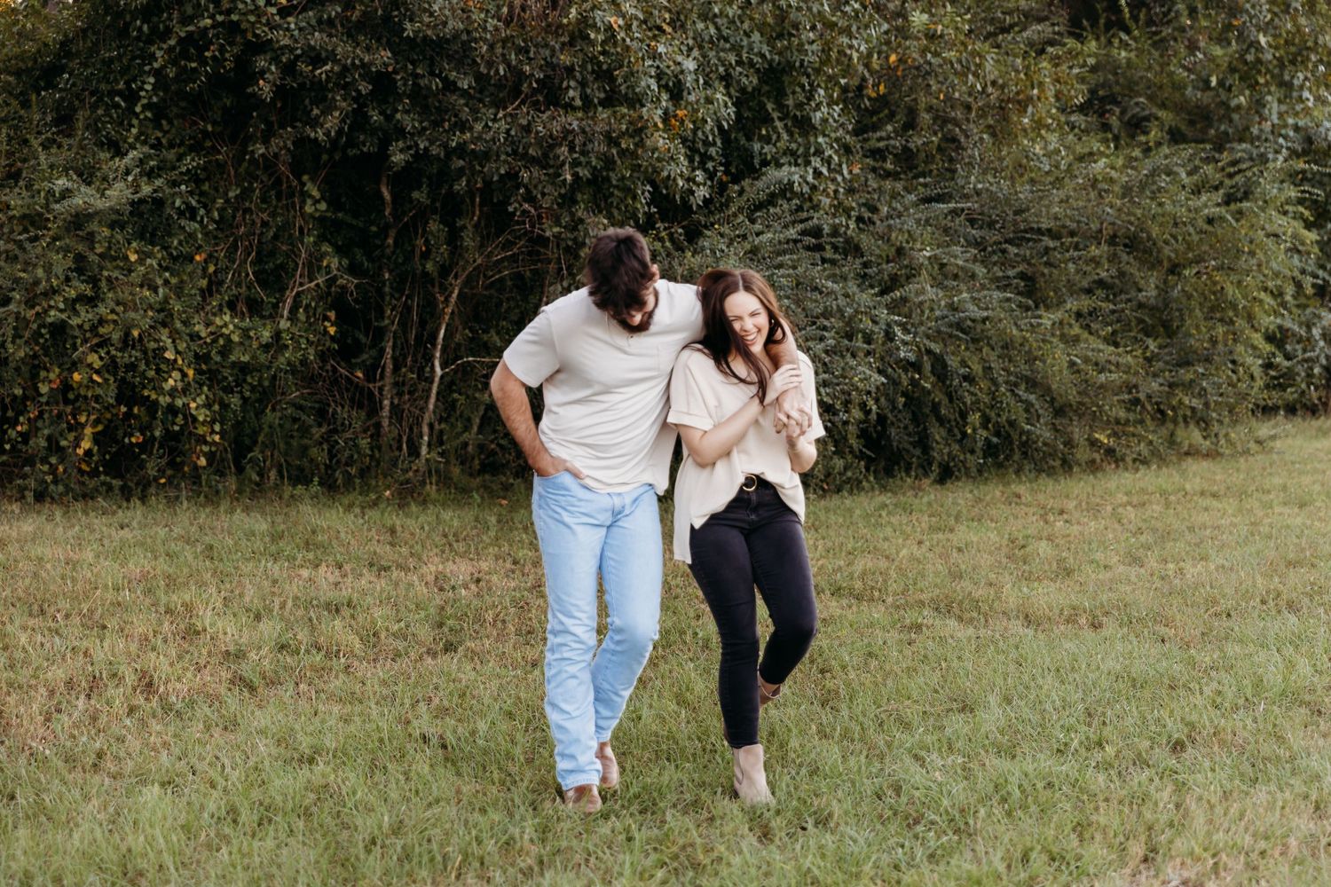 Lifestyle Couple Photoshoot
Danielle Whitney Photography
Based in Dothan, AL.