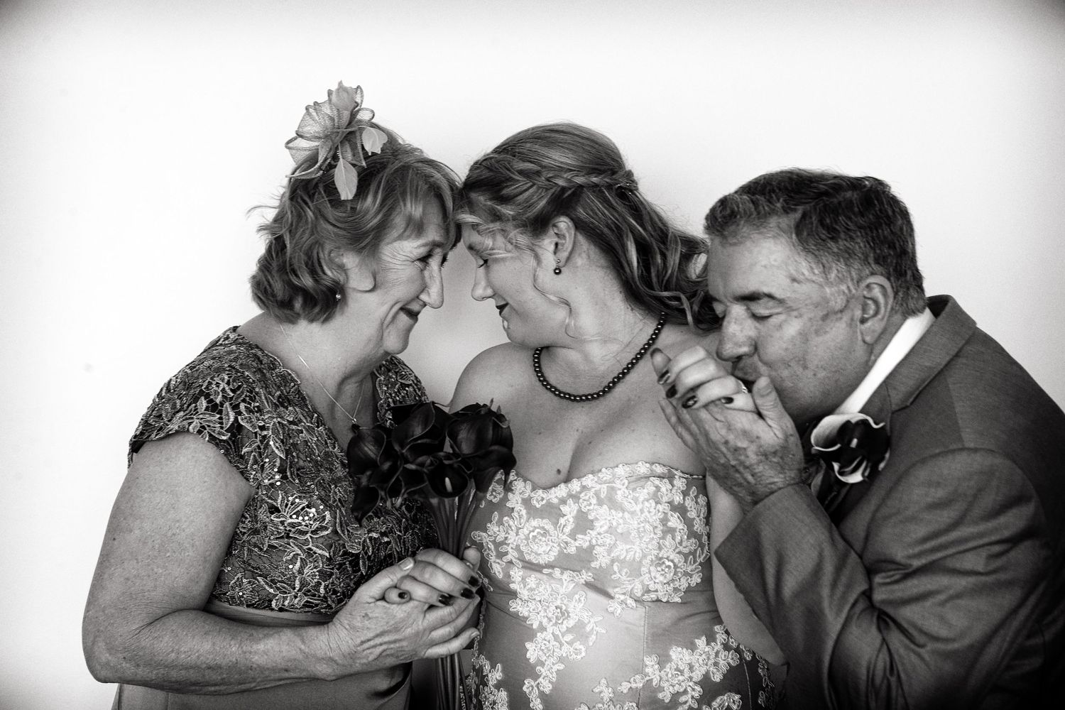Professional photographer in Yeppoon, QLD, specializing in weddings, events, portraits, editorial, and corporate photography