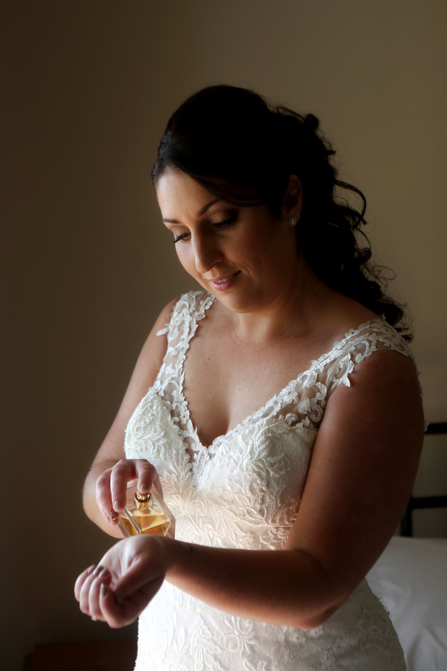 Professional photographer in Yeppoon, QLD, specializing in weddings, events, portraits, editorial, and corporate photography