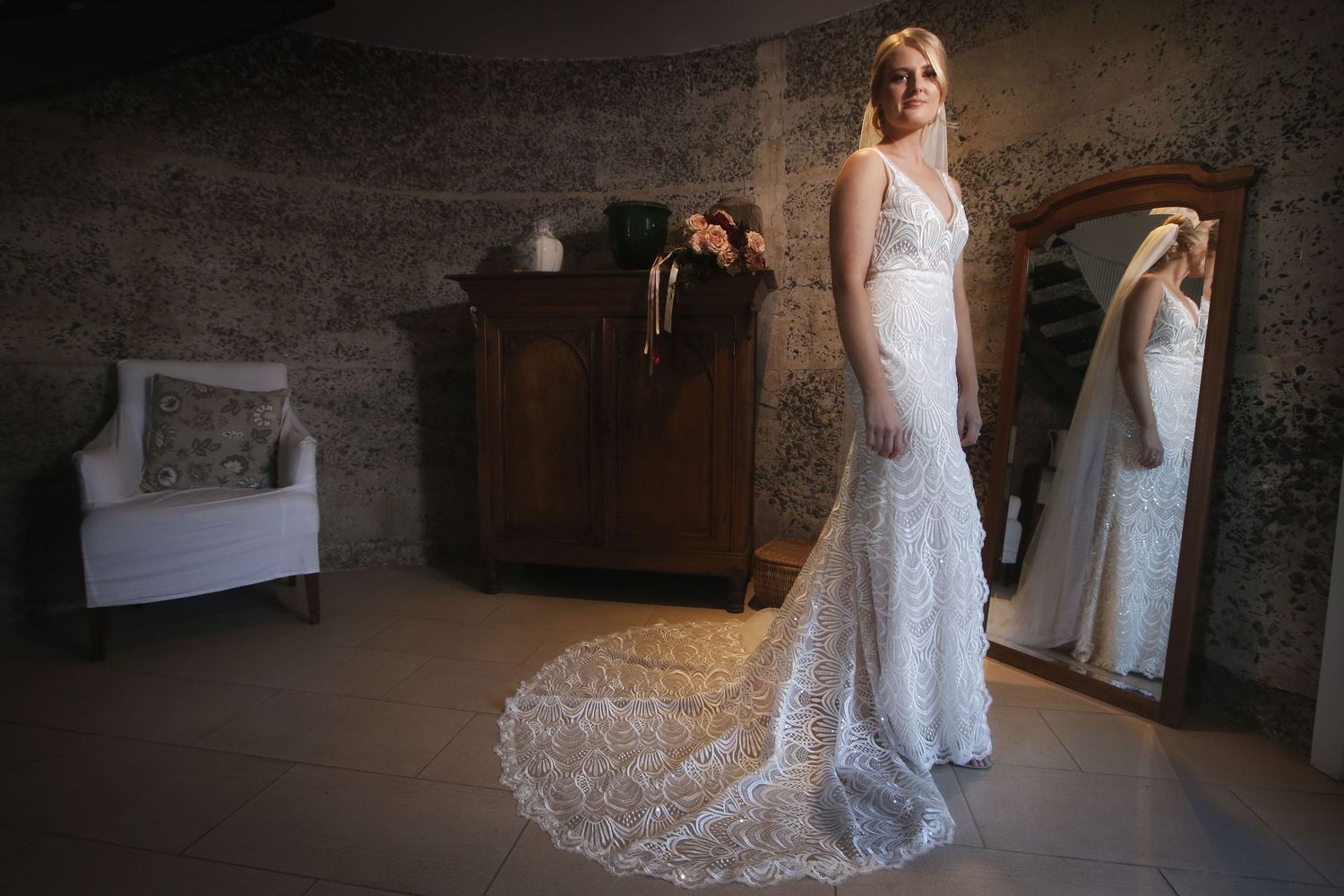 Professional photographer in Yeppoon, QLD, specializing in weddings, events, portraits, editorial, and corporate photography