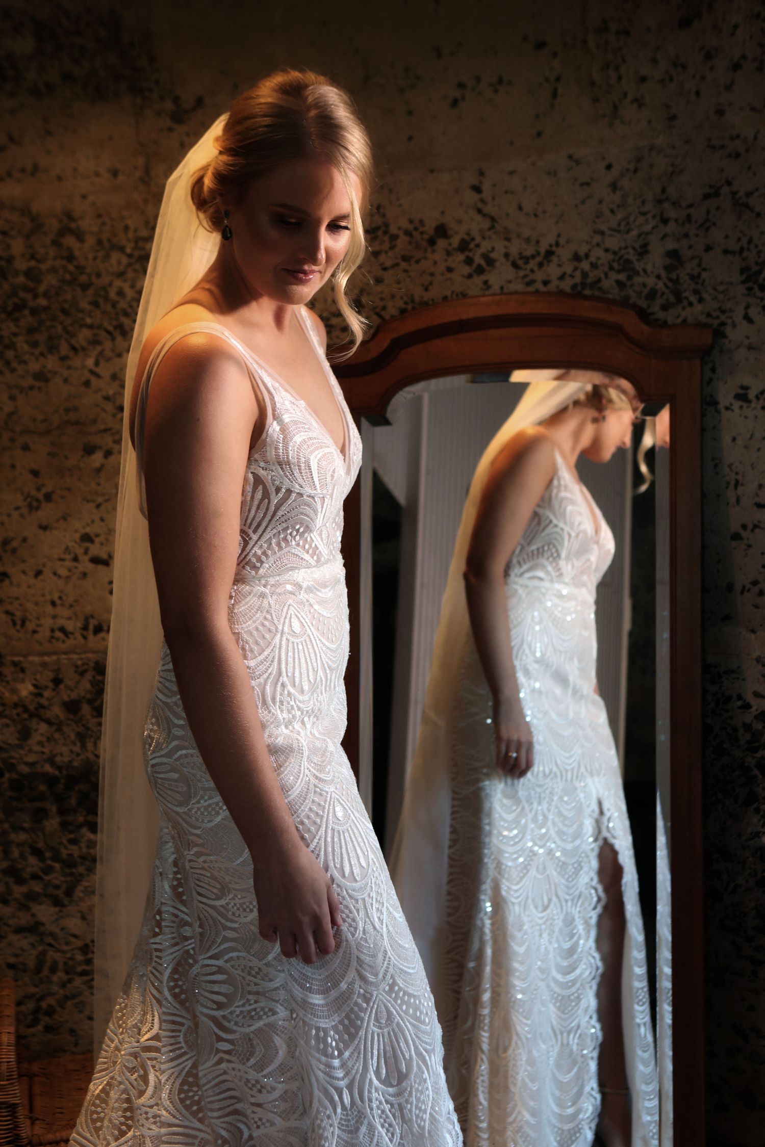 Professional photographer in Yeppoon, QLD, specializing in weddings, events, portraits, editorial, and corporate photography