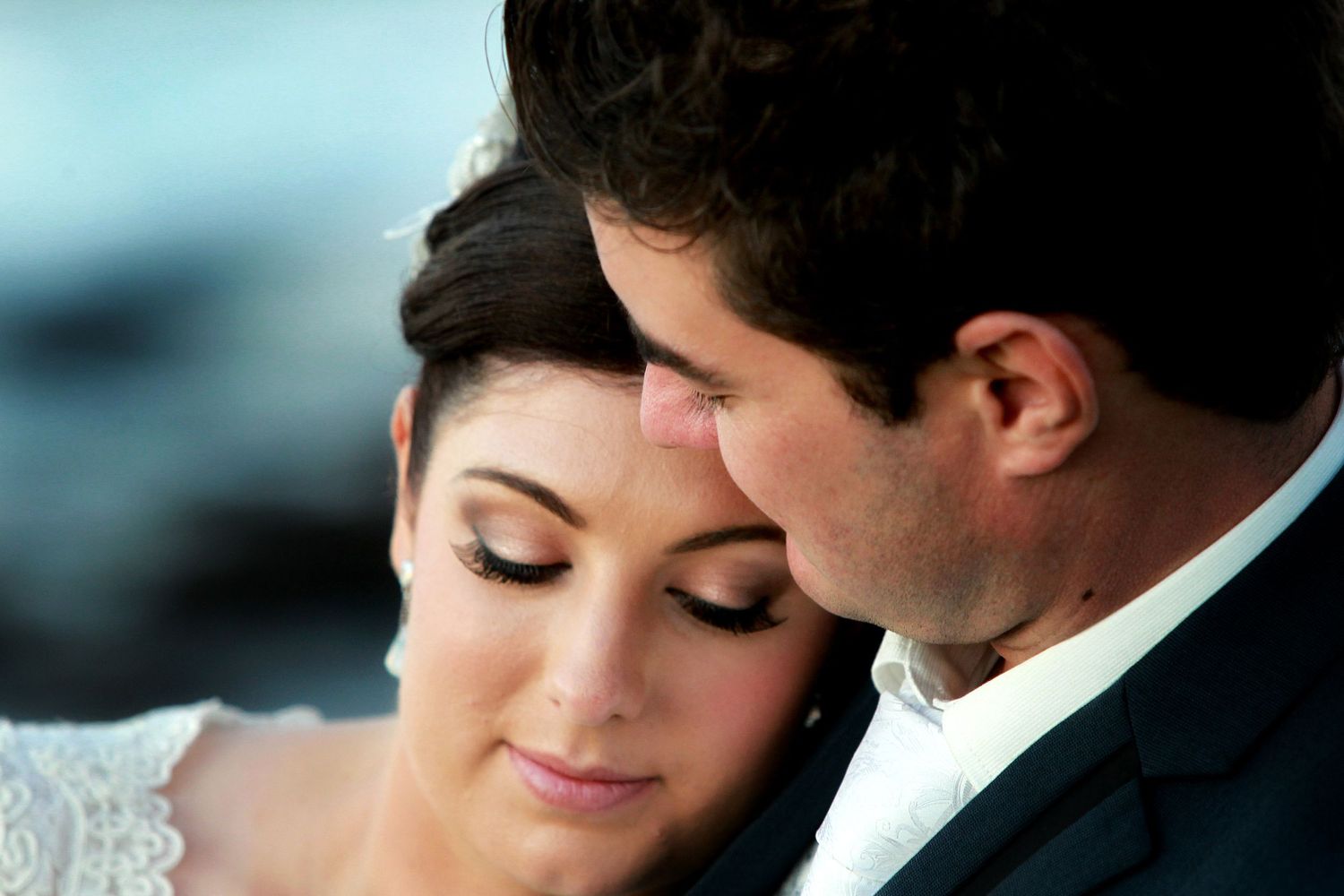 Professional photographer in Yeppoon, QLD, specializing in weddings, events, portraits, editorial, and corporate photography