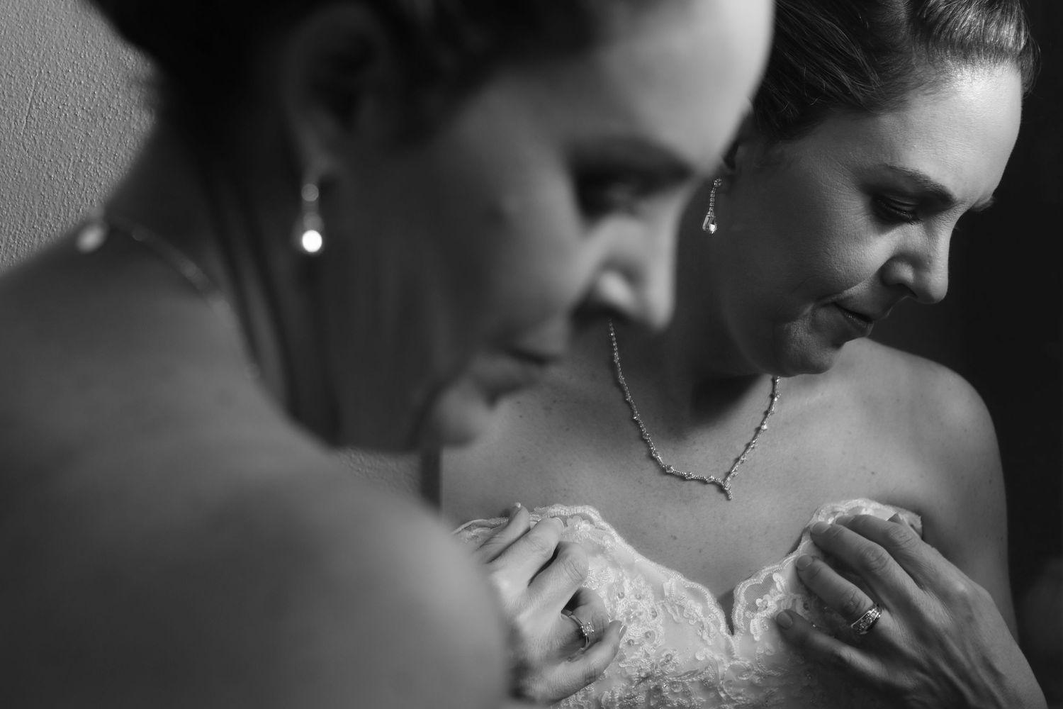 Professional photographer in Yeppoon, QLD, specializing in weddings, events, portraits, editorial, and corporate photography