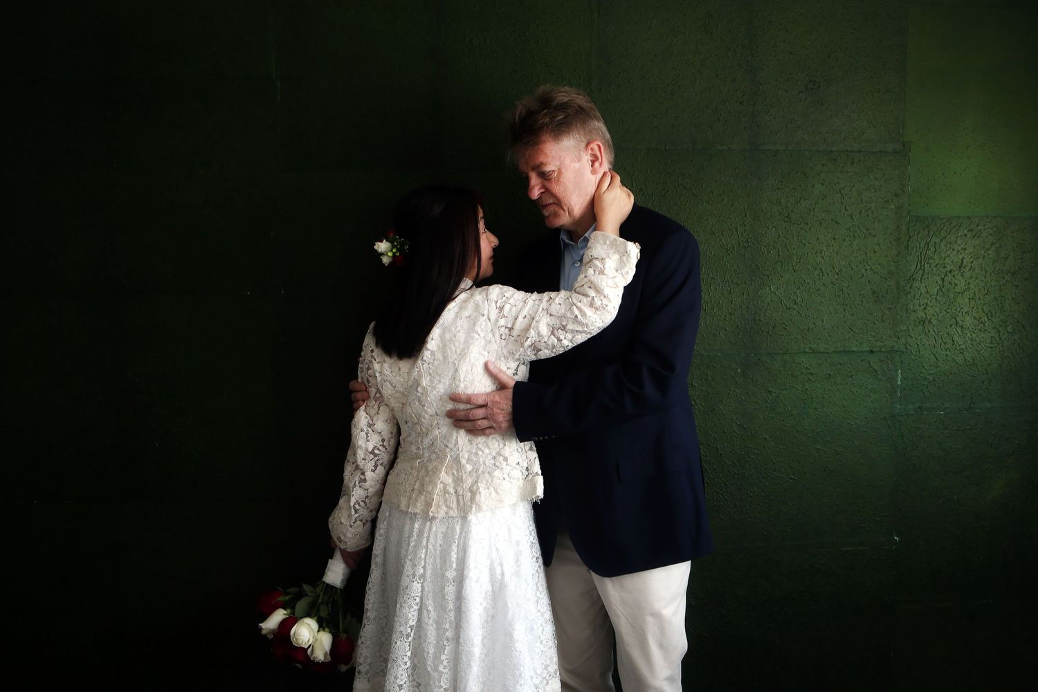 Professional photographer in Yeppoon, QLD, specializing in weddings, events, portraits, editorial, and corporate photography