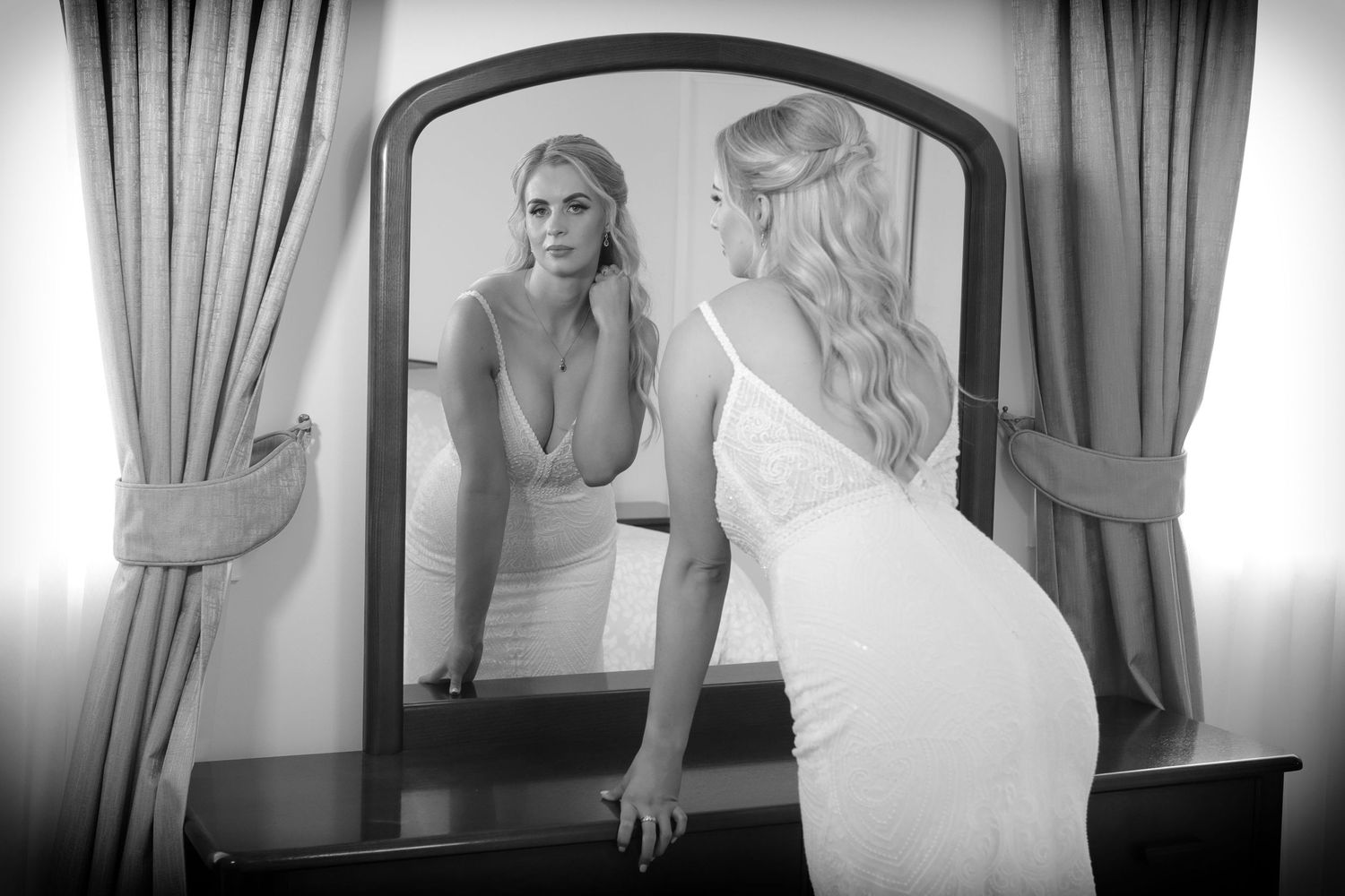 Professional photographer in Yeppoon, QLD, specializing in weddings, events, portraits, editorial, and corporate photography