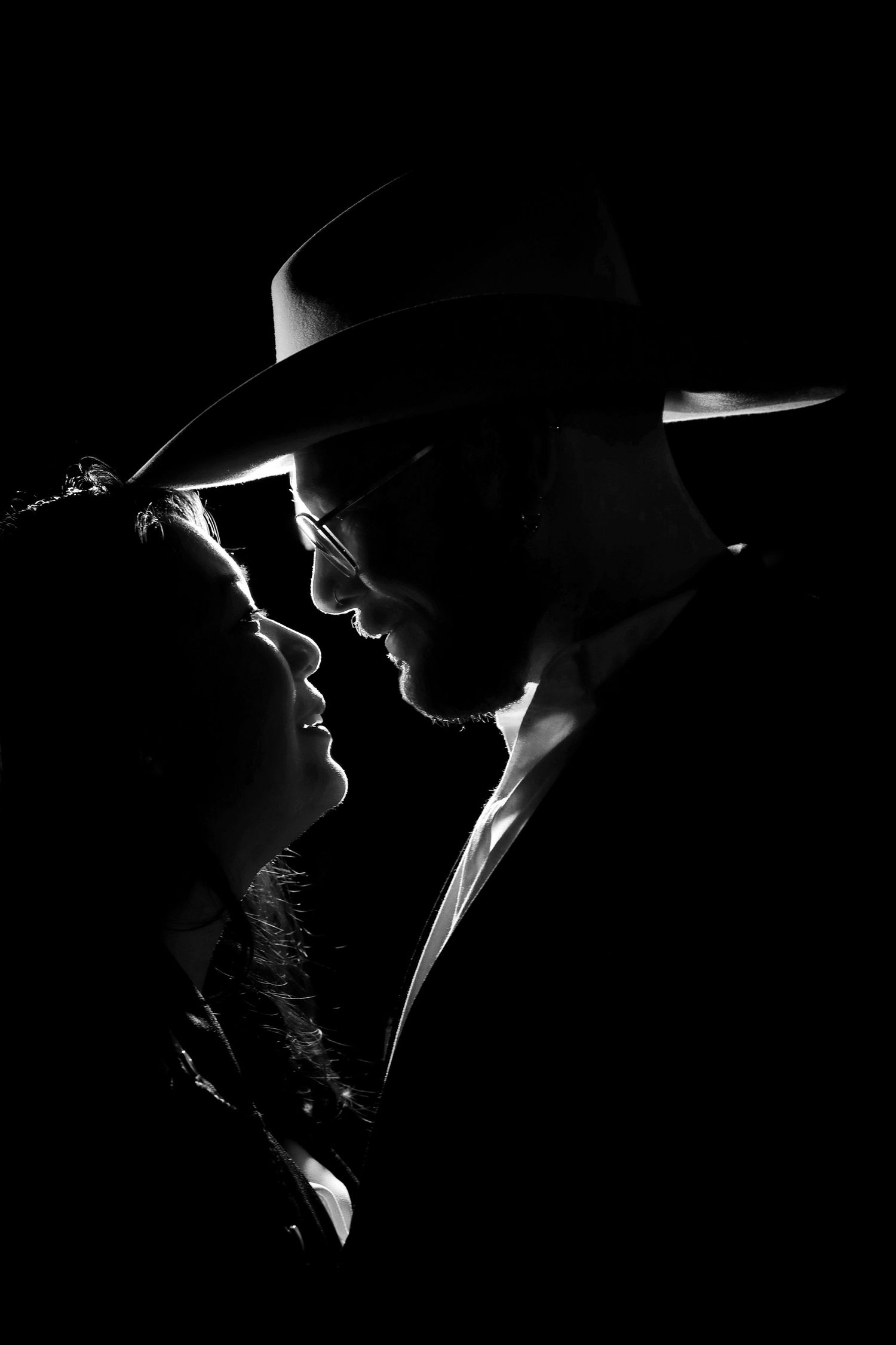 Professional photographer in Yeppoon, QLD, specializing in weddings, events, portraits, editorial, and corporate photography