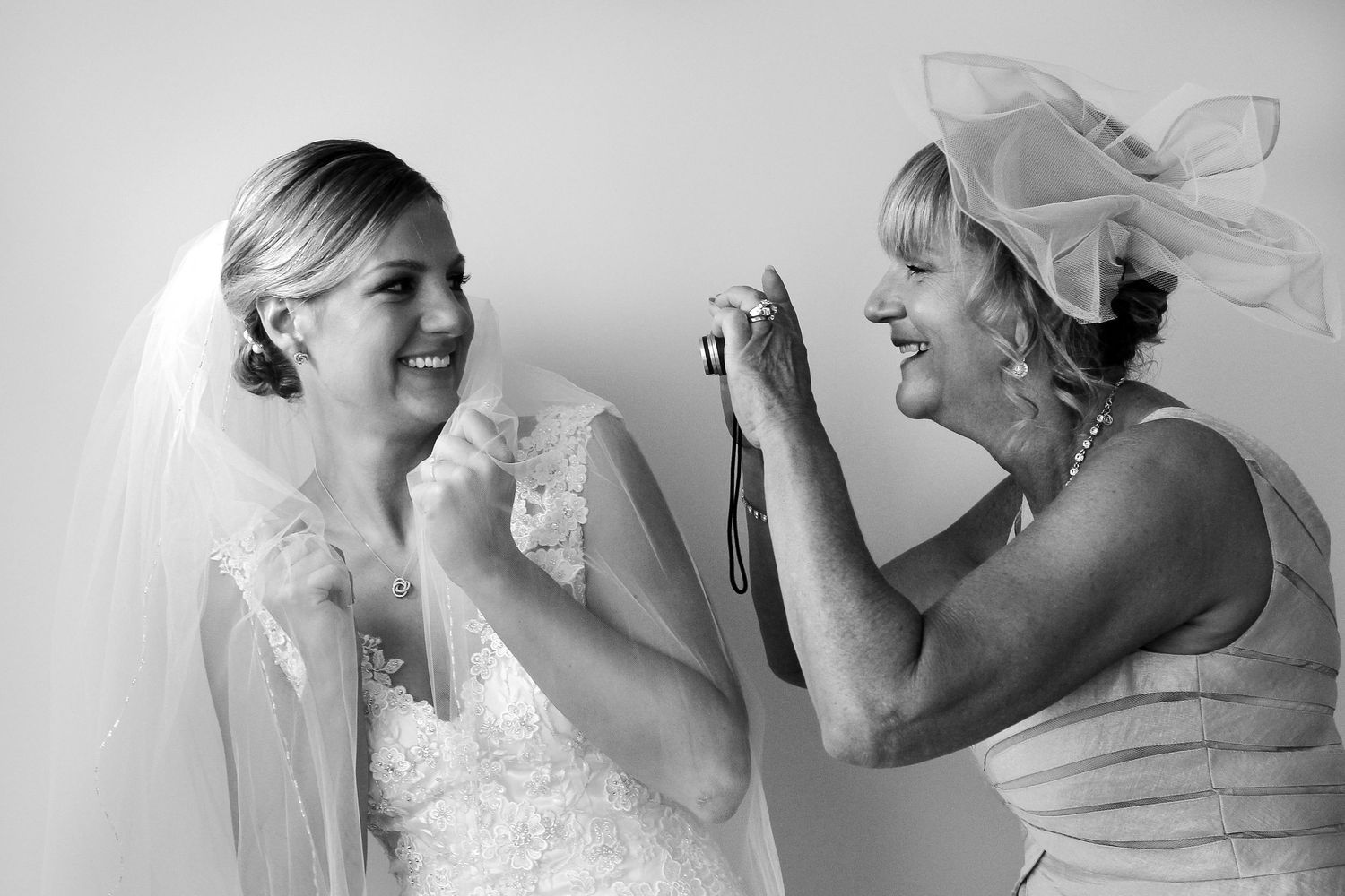 Professional photographer in Yeppoon, QLD, specializing in weddings, events, portraits, editorial, and corporate photography
