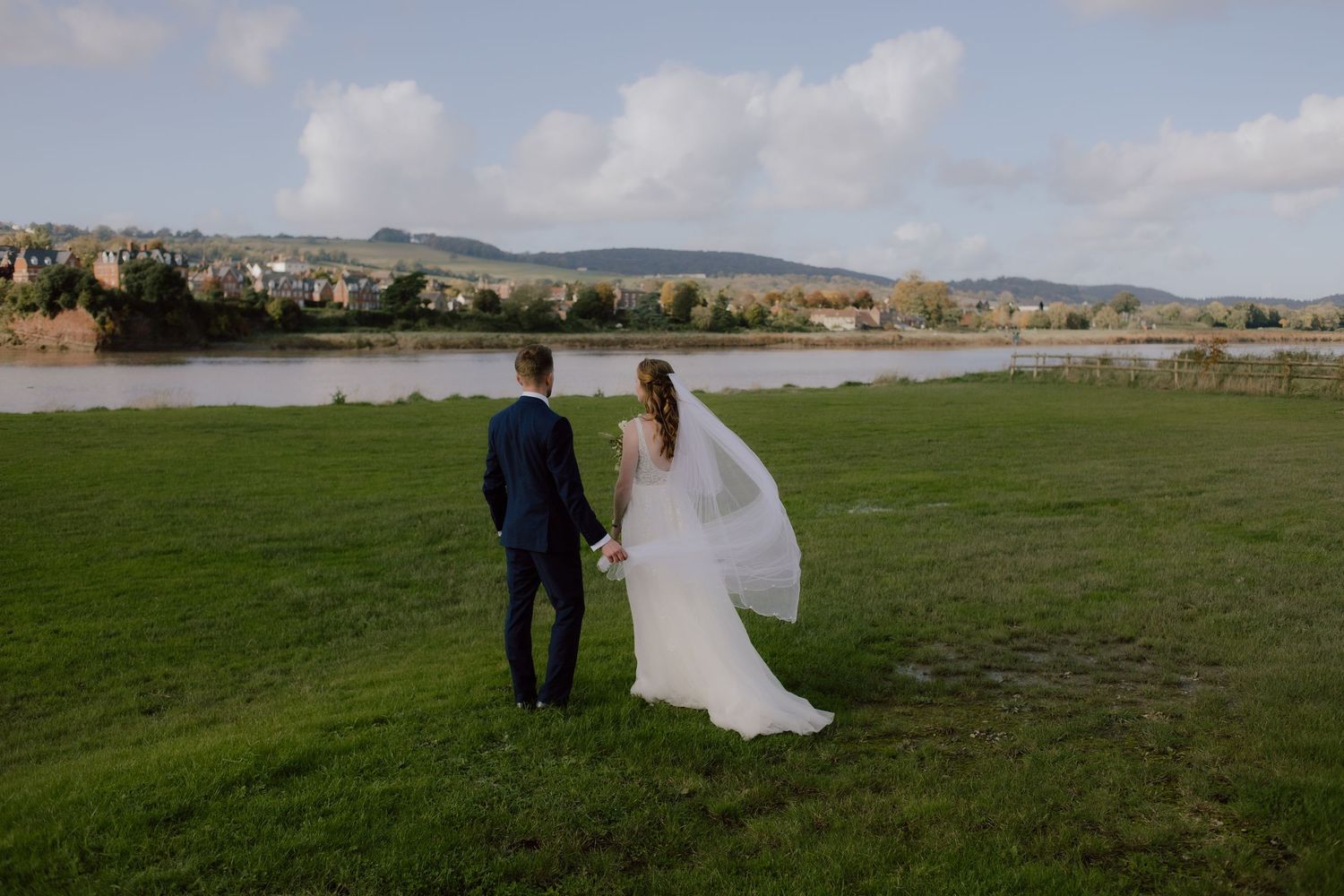 Natural wedding photography at Milton End Barn Gloucestershire.