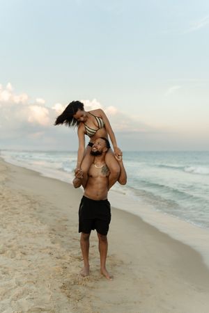 couples photographer on the beach at watch hill rhode island