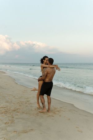 couples photographer on the beach at watch hill rhode island