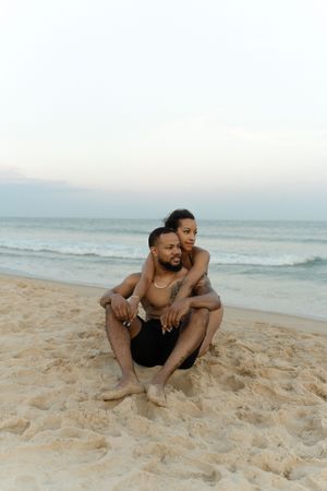 couples photographer on the beach at watch hill rhode island