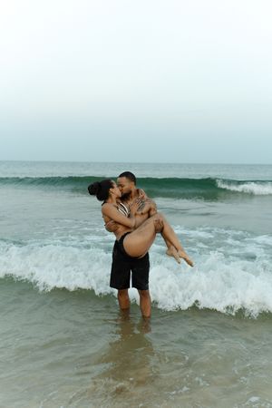 couples photographer on the beach at watch hill rhode island