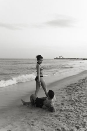 couples photographer on the beach at watch hill rhode island